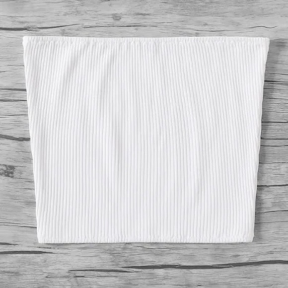 AE crop top - Picture 2 of 2